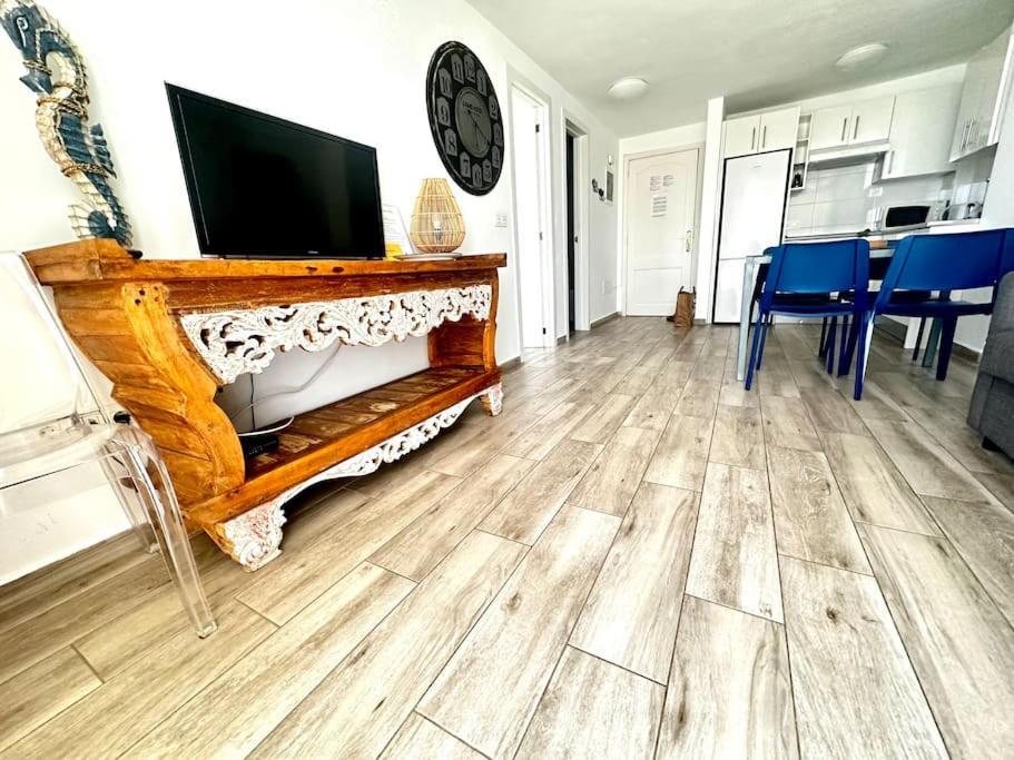 Oasis Bahia Cristianos View Apartment